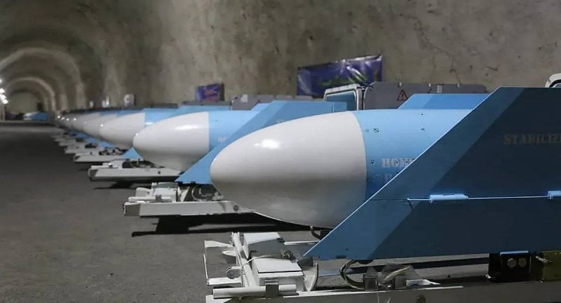 ضربات في طهران... إسرائيل تعلن استهداف موقعين لإنتاج الصواريخ