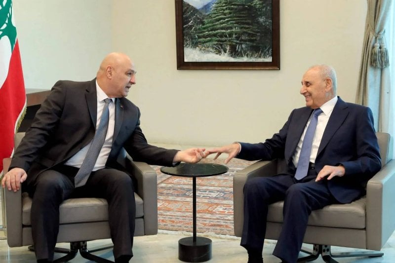 عون يحيّد بري... القرار حسم والوفد المفاوض جاهز!
