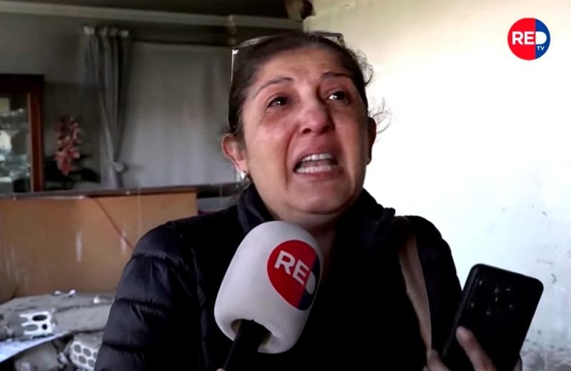 "لسنا فداءً لأحد"... صرخة موجعة لصاحبة الشقة المستهدفة في بشامون!
