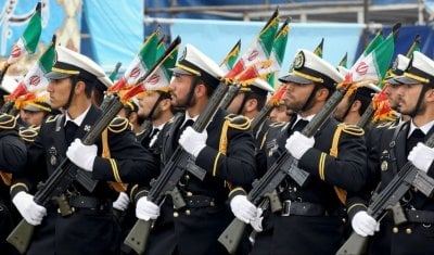 ضربة مزدوجة… تل أبيب تعلن القضاء على رأس البحرية في الحرس الثوري