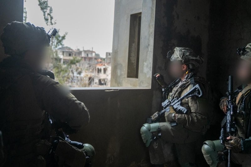  الجيش الإسرائيلي ينشر مشاهد لتدمير منشآت تابعة لحزب الله جنوباً (فيديو) 