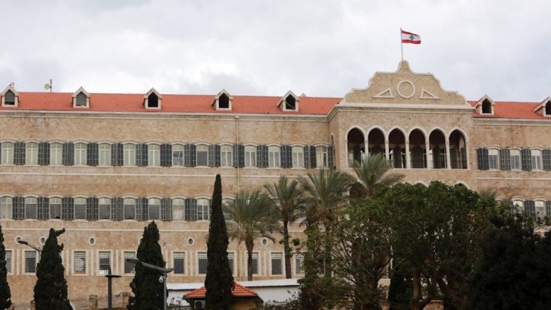 لهذا قاطعوا!