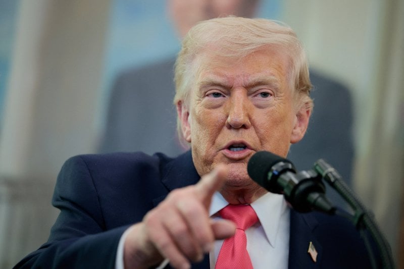 "يتوسّلون لاتفاق"… ترامب يهاجم مفاوضي طهران ويحذّر: الوقت ينفذ