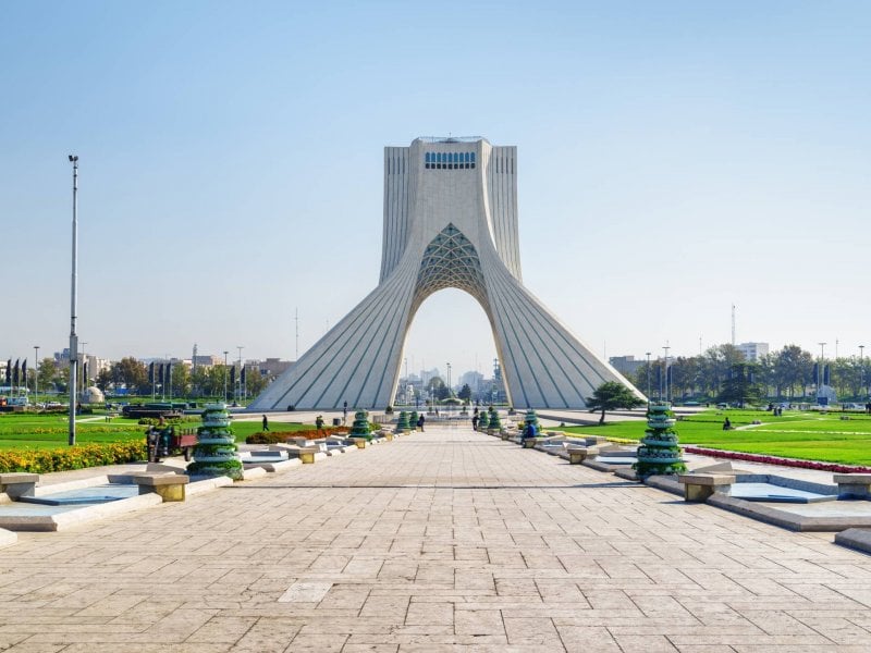 إيران ترد على المقترح الأميركي… "غير إيجابي" حتى الآن