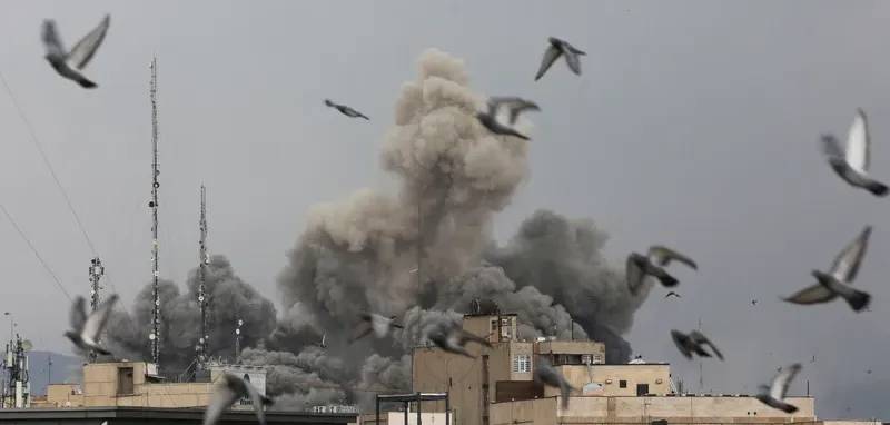 تحرك دبلوماسي جديد… اجتماع رباعي لبحث إنهاء الحرب