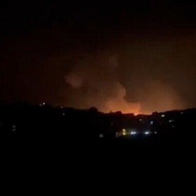 غارة تستهدف إسعافًا في كفرتبنيت… شهيد وعدة جرحى