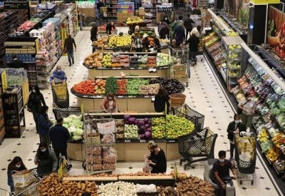 مؤشرات مقلقة في الأسواق… كرة النار تقترب من جيوبكم: استعدوا للأسوأ!
