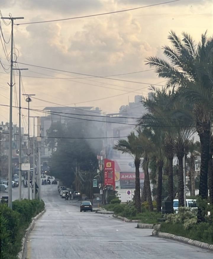 قرب السفارة الإيرانية… غارة إسرائيلية تستهدف محطة "الأمانة" 