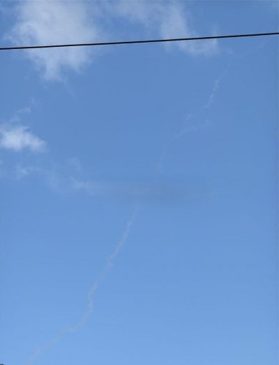 للمرة الأولى… حزب الله يتصدّى لطائرة حربية فوق بيروت