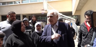 وزير الثقافة يجول على النازحين