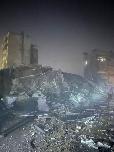 غارة فجراً تهزّ الضاحية… ومبنى سكني تحت الركام (فيديو)