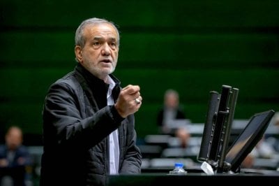 بزشكيان يحسم الموقف… إيران ماضية في الدفاع مهما تصاعدت الضغوط