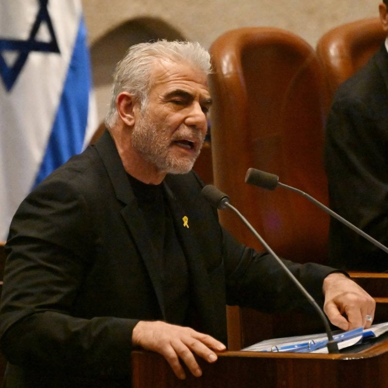 تحذير غير مسبوق… لابيد يتحدث عن "كارثة أمنية" تهدد إسرائيل
