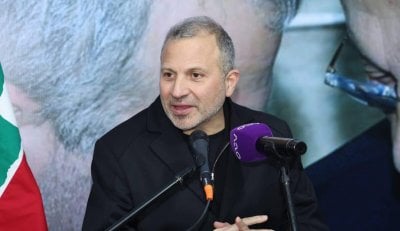 من خوف الكنائس في سوريا إلى قيود القدس… باسيل يعلق