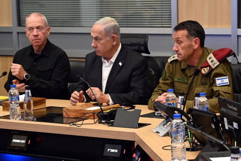 خلافات داخل الكابينت… انقسام إسرائيلي حول توسيع المنطقة العازلة في لبنان