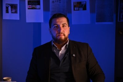 مات أثناء التحقيق… د. شيّا يُفكّك رواية السكتة القلبية: ضغوط قد تطال الطبيب الشرعي