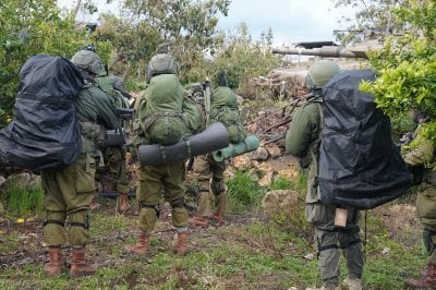 بعد تدمير 200 موقع… إسرائيل تتجه إلى هدف جديد جنوباً (فيديو وصور)