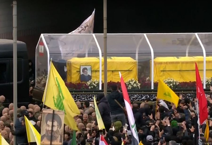 بالفيديو: لحظة نقل نعشي نصرالله وصفي الدين في بيروت