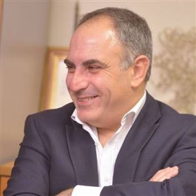 أسود لحاصباني: لا داعي لتوترك... والتواصل معكم صعب 