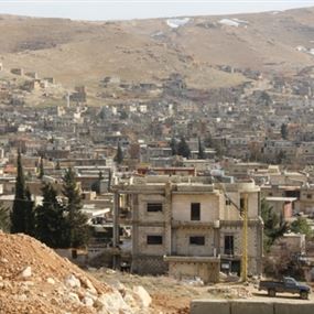 داعش يهدد النصرة.. في عرسال داعش يهدد النصرة.. في عرسال