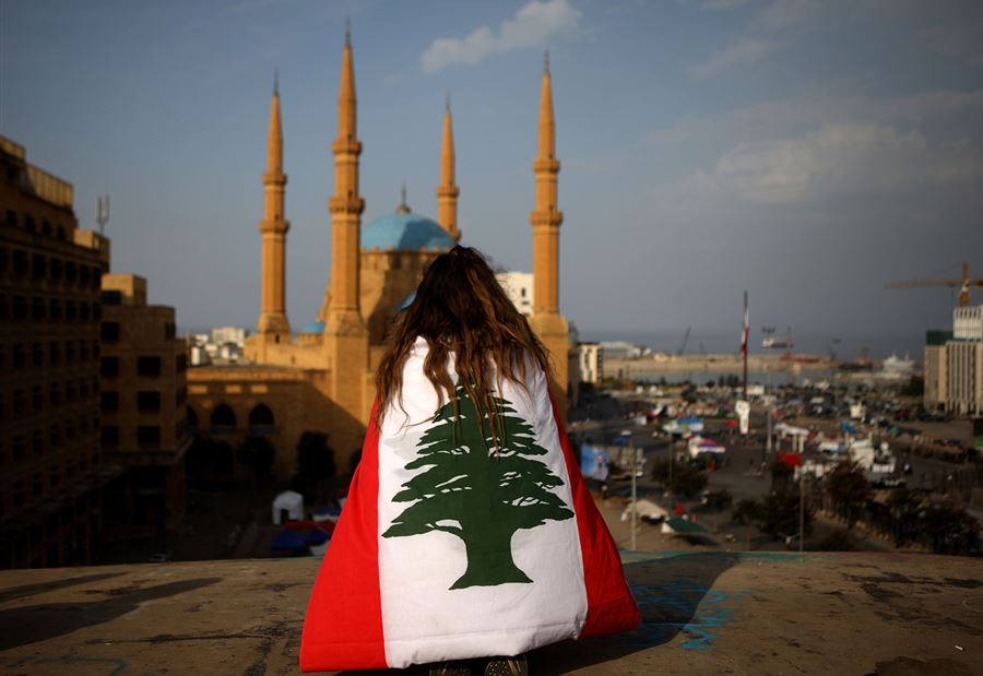 اللبناني ينتظر من يحرّره!
