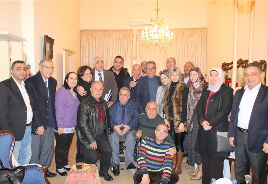 وفد من نقابة المحررين يزور الجنوب 
