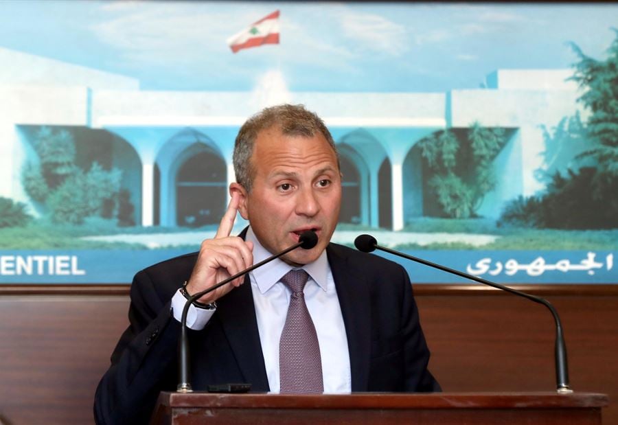 تحوّلات جبران باسيل من ناجي حايك إلى ربيع عواد