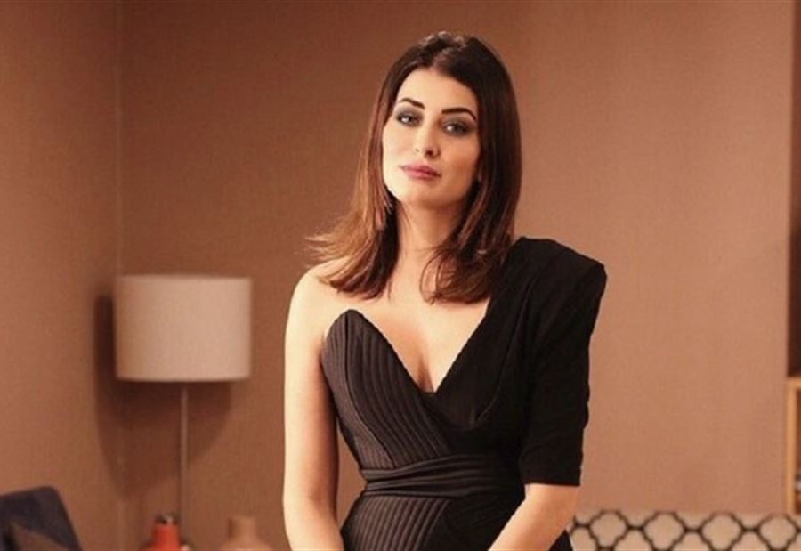 ملكة جمال العراق تدافع عن إسرائيل  ملكة جمال العراق تدافع عن إسرائيل