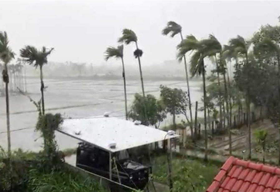 "غوني"... واحد من أقوى أعاصير 2020 يتجه نحو الفلبين