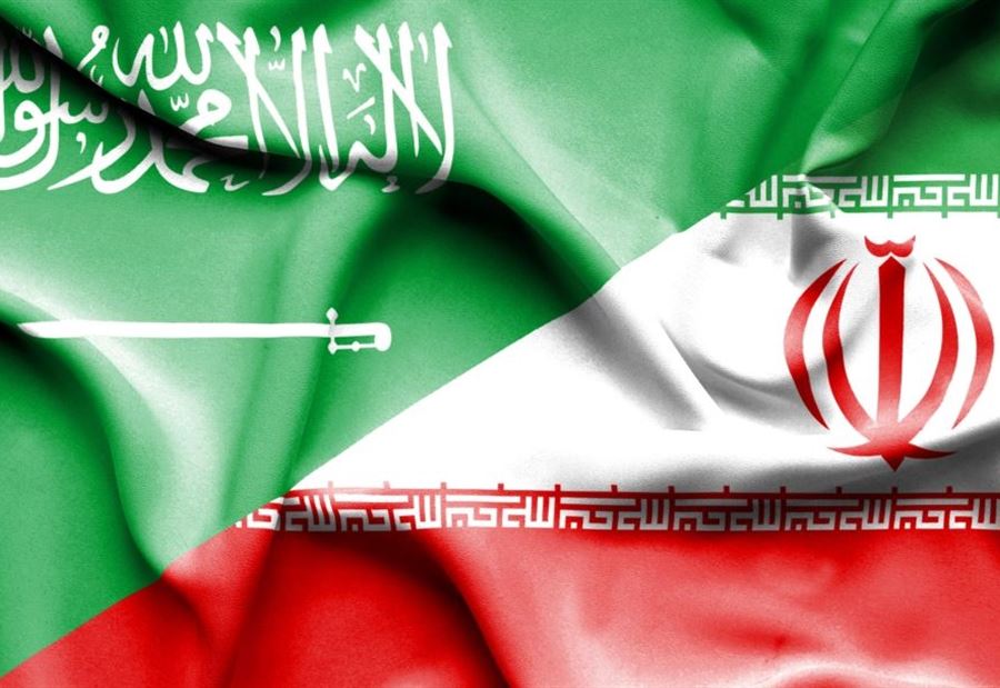 بالصورة: السعودية "ترمق" إيران بنظرات حادة!