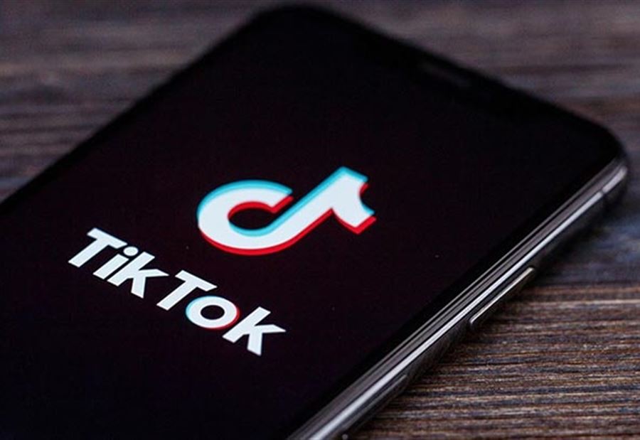 قرارٌ جديد من ترامب بشأن بيع "تيك توك" قرارٌ جديد من ترامب بشأن بيع "تيك توك"