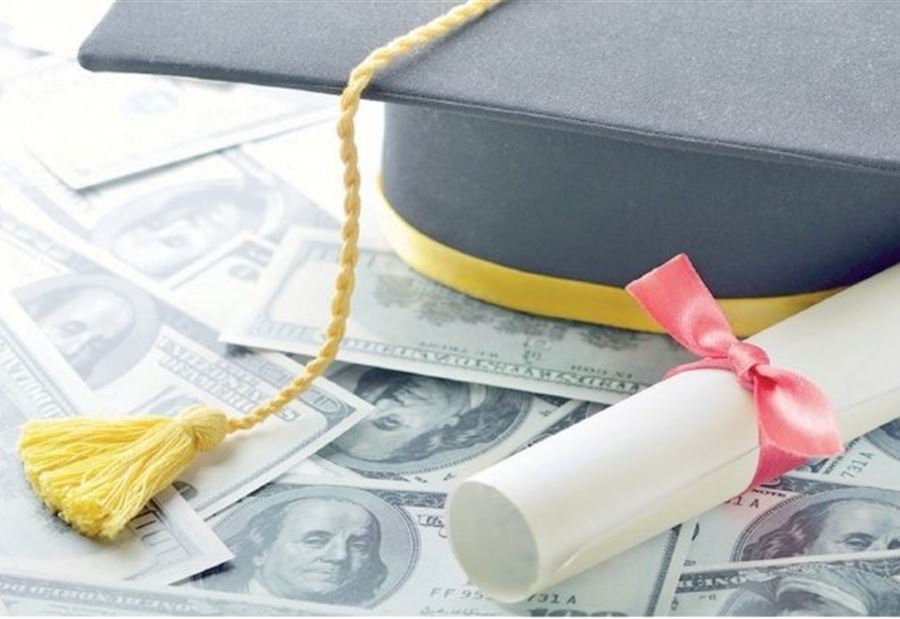 نجل رجل دين متورّط بتزوير شهادات جامعيّة