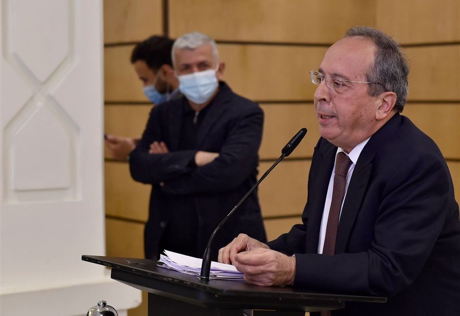 السيّد:  نتمنى حكومة سريعة ولكن...