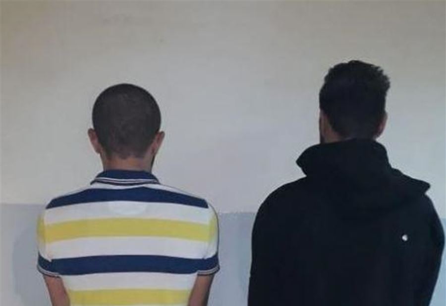 سلبا سيارتي اجرة... إليكم التفاصيل