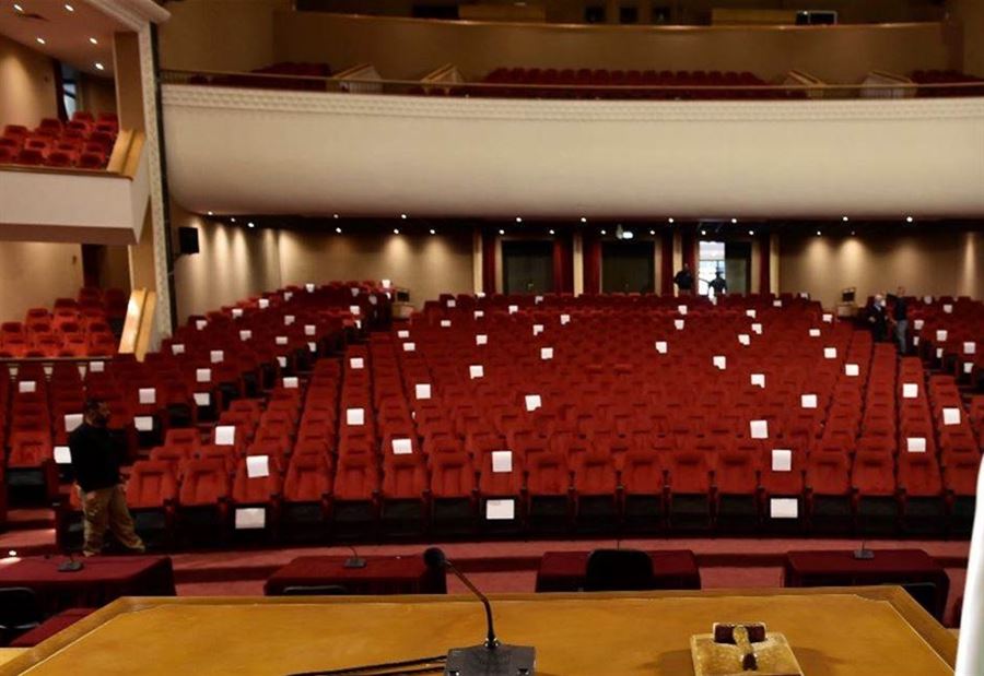 غيابُ صدفة أم مقصود؟ غيابُ صدفة أم مقصود؟