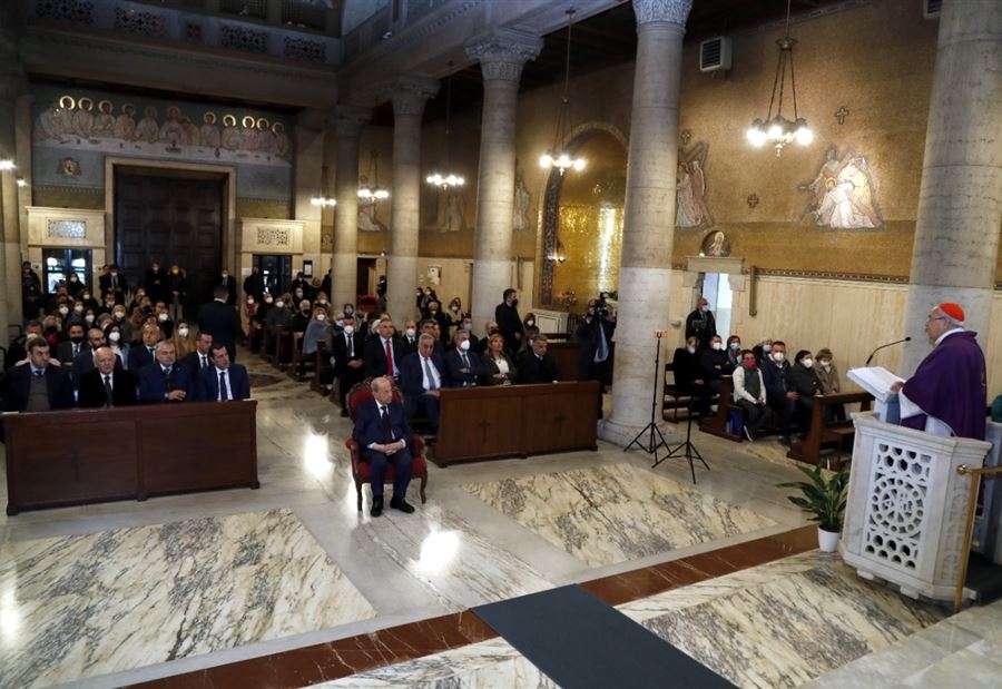 بحضور عون... قداس على نية لبنان في روما 