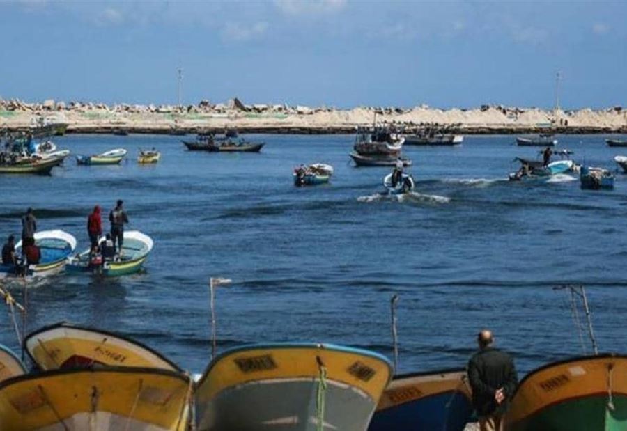 إسرائيل توسع مسافة الصيد في غزة