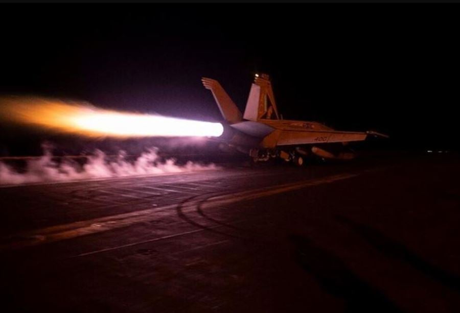 في اليمن... ضربات جوية "أميركية بريطانية" تستهدف الحوثيين  في اليمن... ضربات جوية "أميركية بريطانية" تستهدف الحوثيين