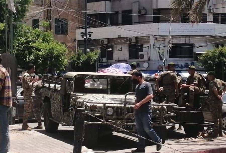 إشكالٌ في طريق الجديدة بالسواطير والسكاكين!