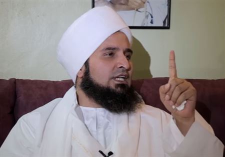 داعية إسلامي: أغنية أم كلثوم "أمل حياتي" قصيدة للرسول!