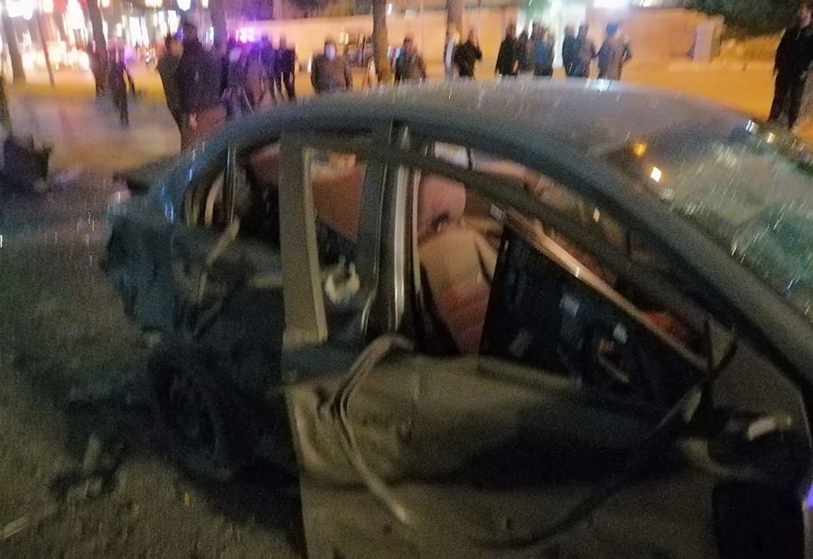 بالصور: إنفجار في منطقة الكرادة وسط بغداد  بالصور: إنفجار في منطقة الكرادة وسط بغداد