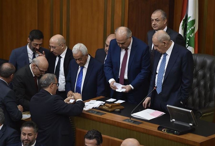 تسمية من نوع آخر لقائد الجيش! 