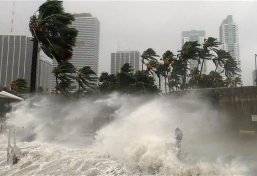 أمطار "تاريخية"... قتلى إثر عاصفة قوية في كاليفورنيا (فيديو) أمطار "تاريخية"... قتلى إثر عاصفة قوية في كاليفورنيا (فيديو)