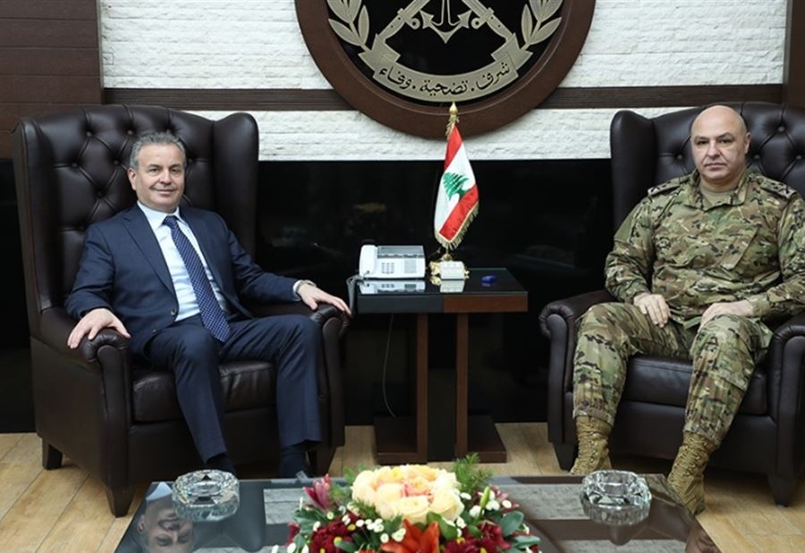 قائد الجيش استقبل درغام وحبيش وسفير الاوروغواي