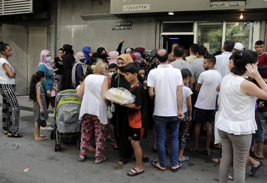 بعد بيعه ربطة الخبز بـ 30 ألف... هذا ما حلَّ بمتجره!
