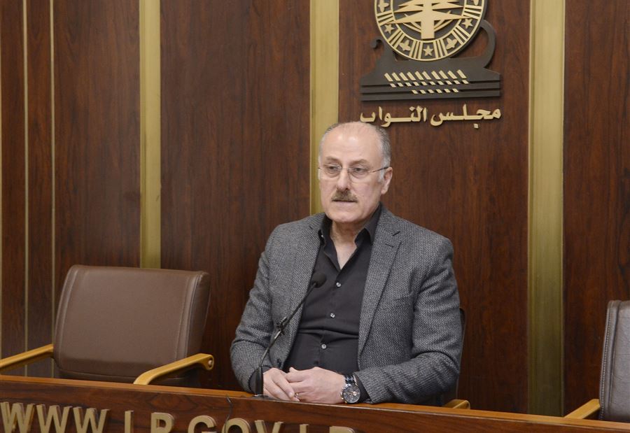 عبدالله يتحدّث عن "زيارة جنبلاط" إلى قطر عبدالله يتحدّث عن "زيارة جنبلاط" إلى قطر