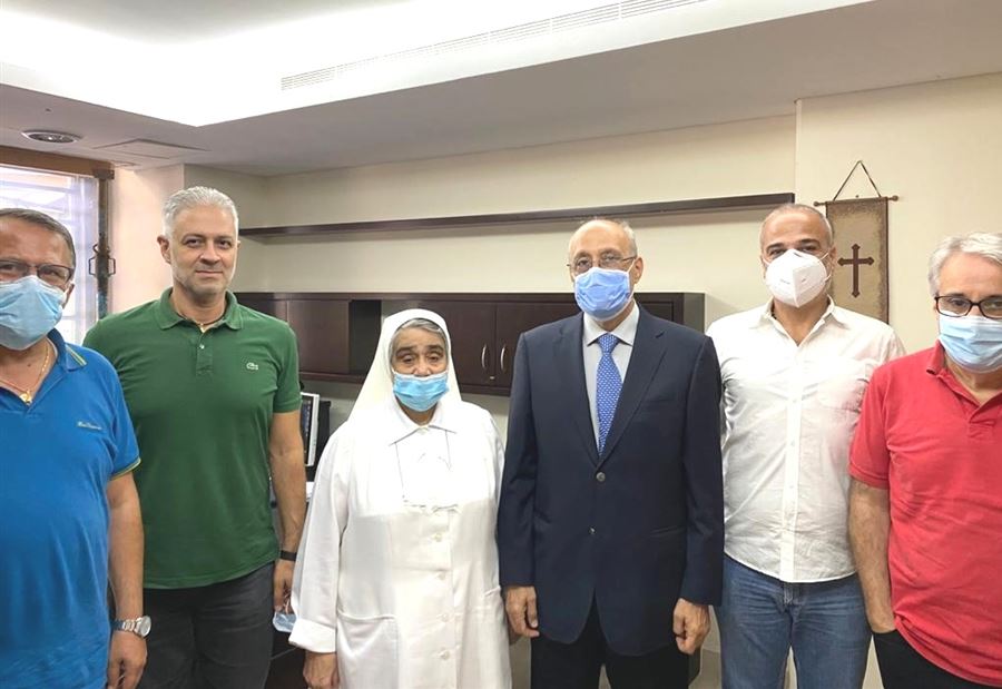 أبو شرف يُحمّل الدولة مسؤولية المستشفيات المتضررة 