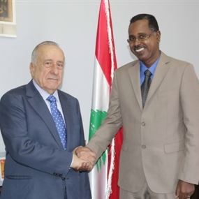 نقيب المحررين استقبل المستشار الإعلامي لسفارة السودان