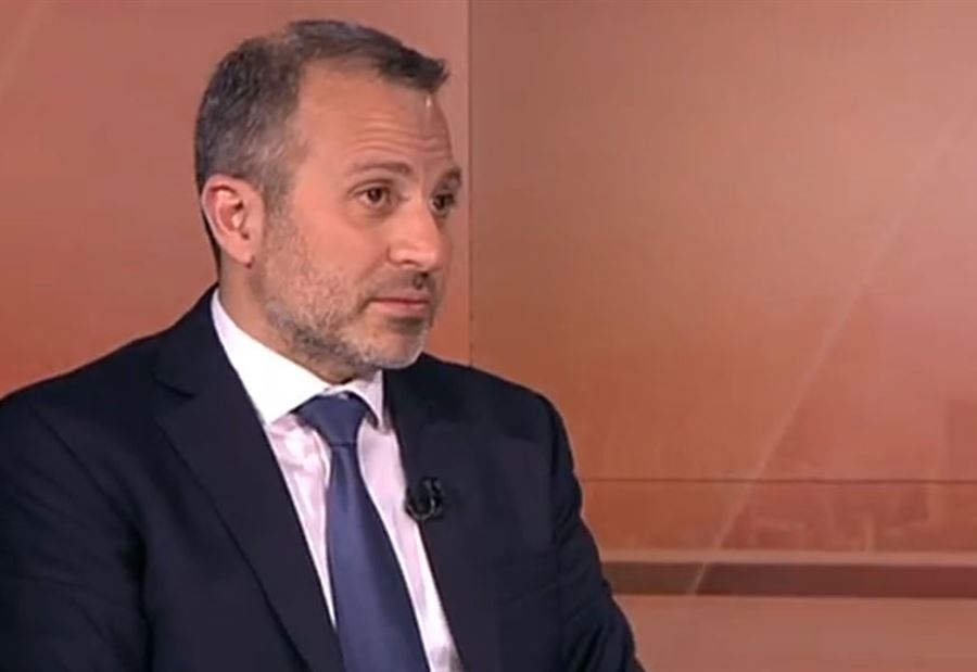 باسيل يتراجع عن الدعوى المقدمة بحق رشيد جنبلاط