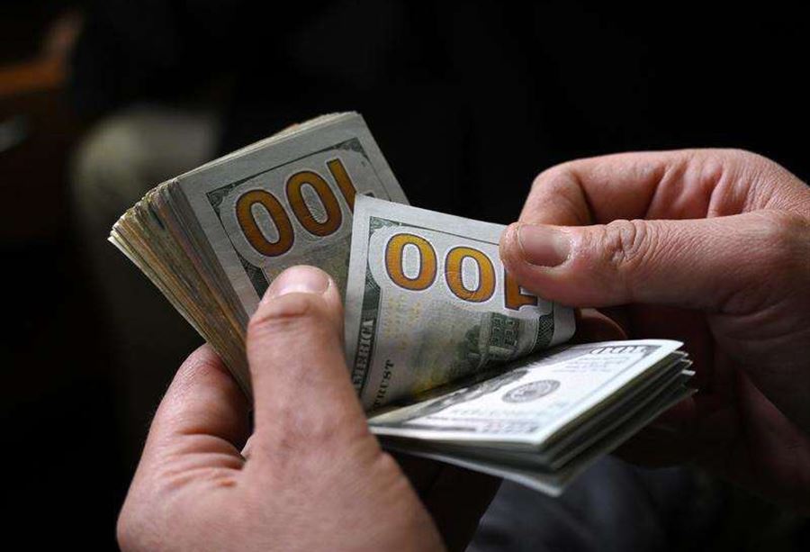 سعرُ دولار السوق السوداء صباح اليوم